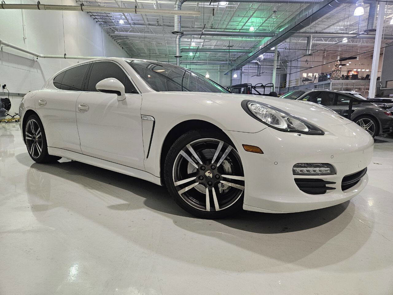 Used 2010 Porsche Panamera S image 23