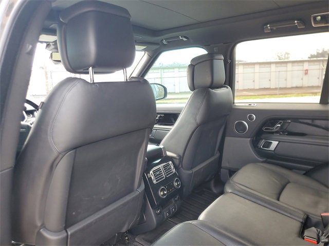 Used 2022 Land Rover Range Rover Westminster Edition image 11