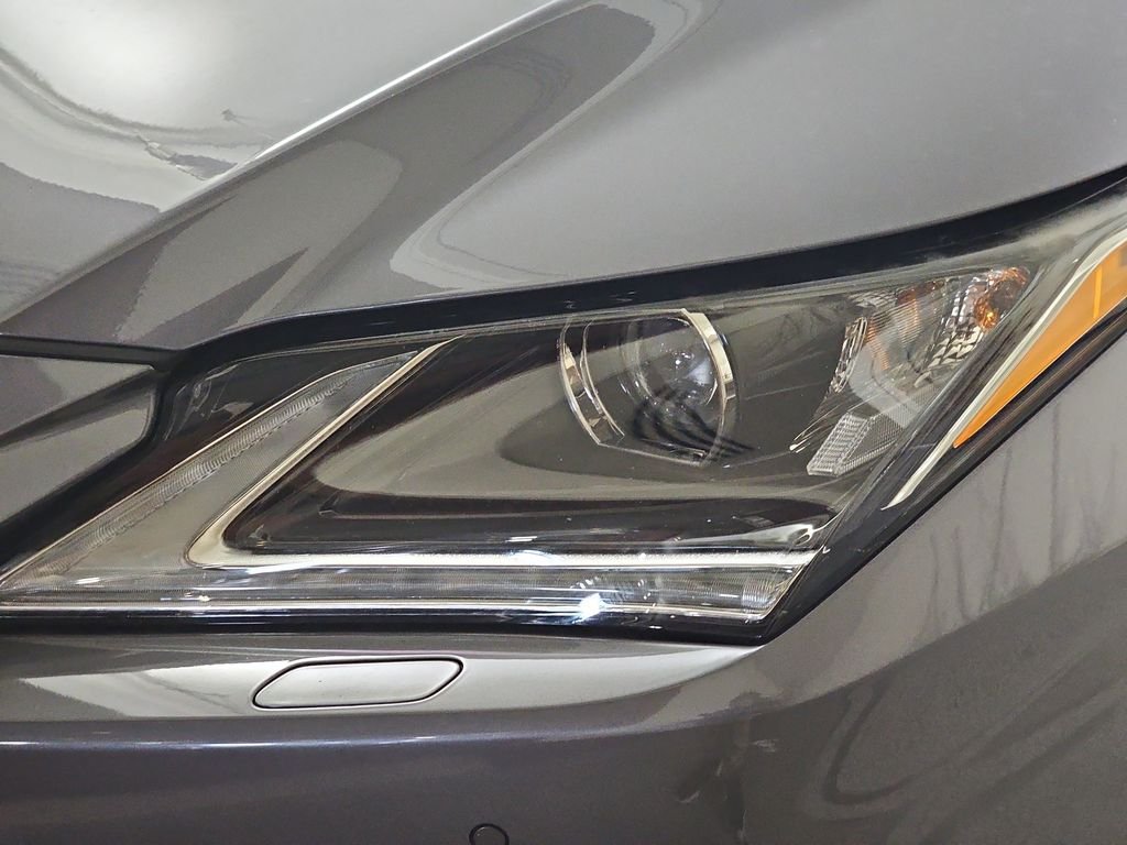 Used 2016 Lexus RX 450h AWD w/ Cold Weather Package image 33