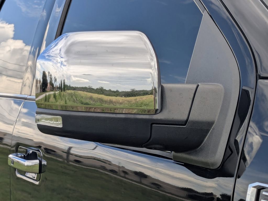 Used 2018 Ford F150 King Ranch w/ Equipment Group 601A Luxury AWD/4WD image 13