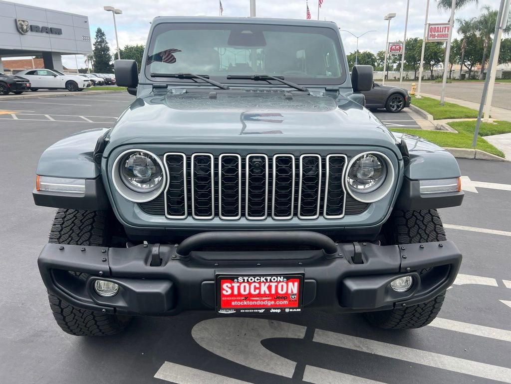 Used 2025 Jeep Wrangler Backcountry 4xe AWD/4WD image 5