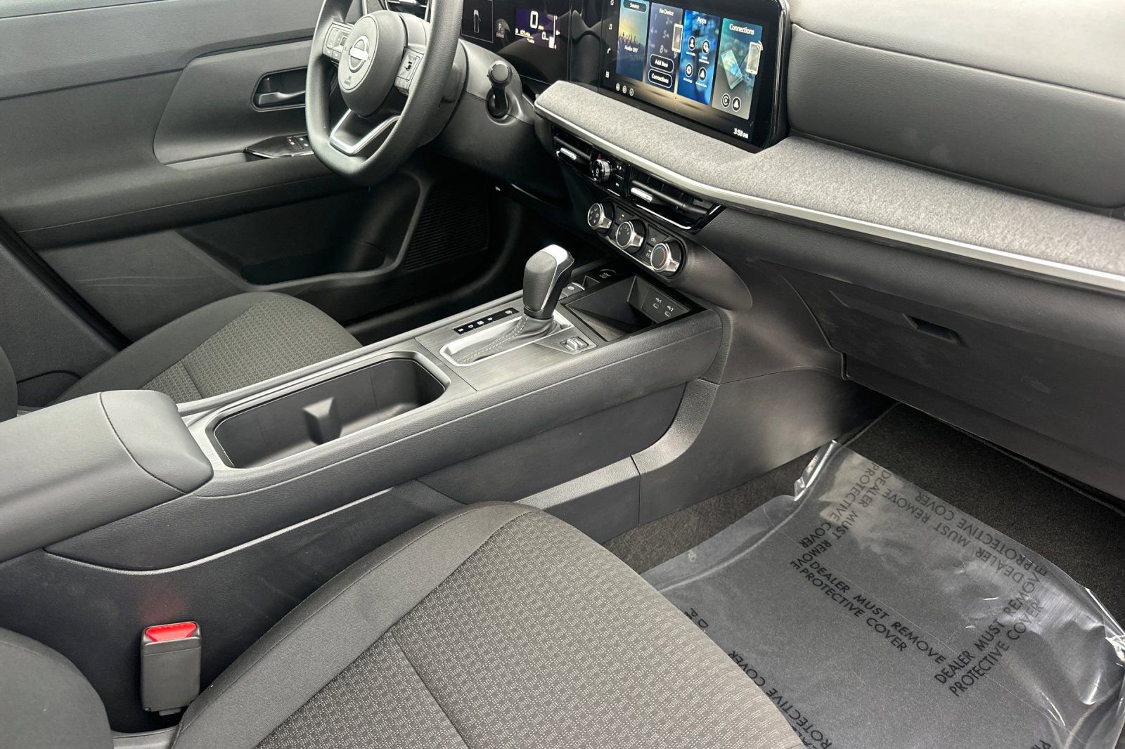 New 2026 Nissan Kicks S image 18