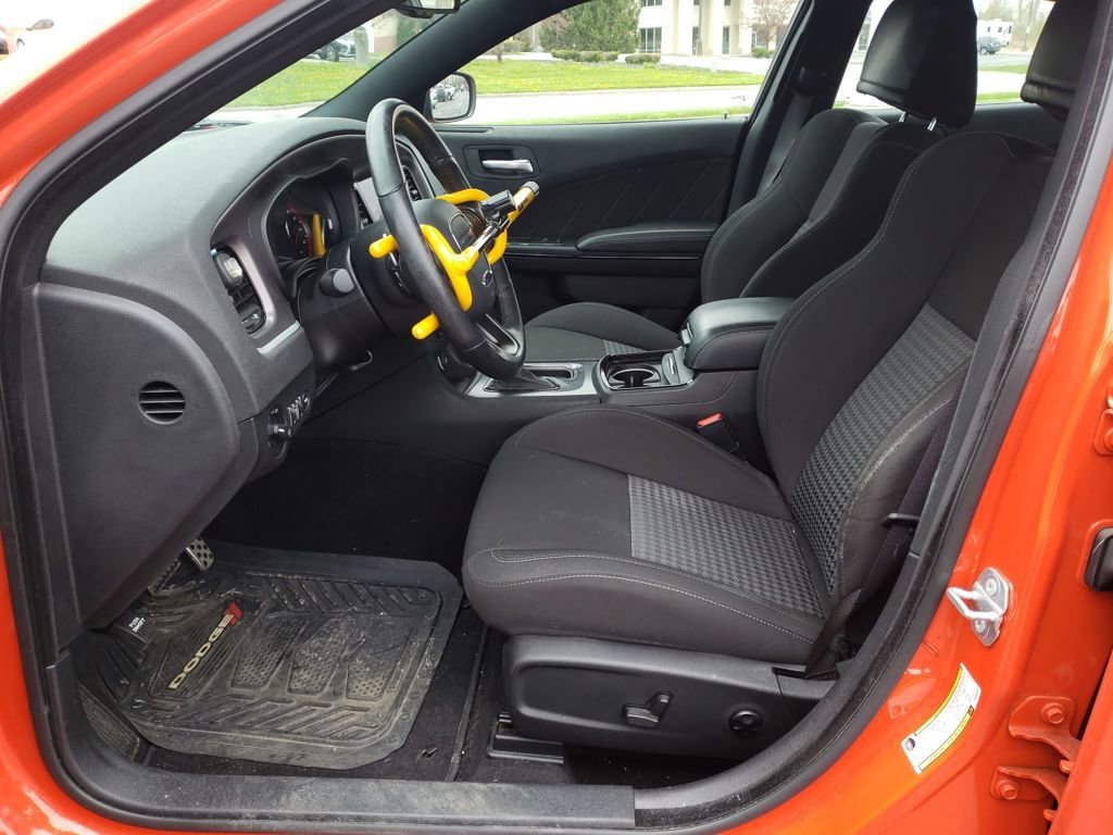 Used 2021 Dodge Charger R/T w/ Blacktop Package image 9
