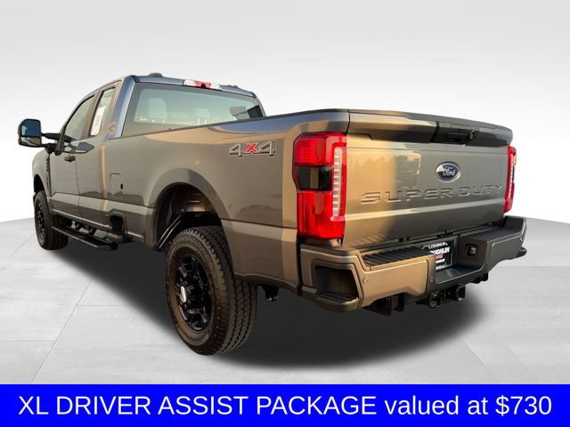 Used 2025 Ford F350 XL w/ STX Appearance Package AWD/4WD image 3