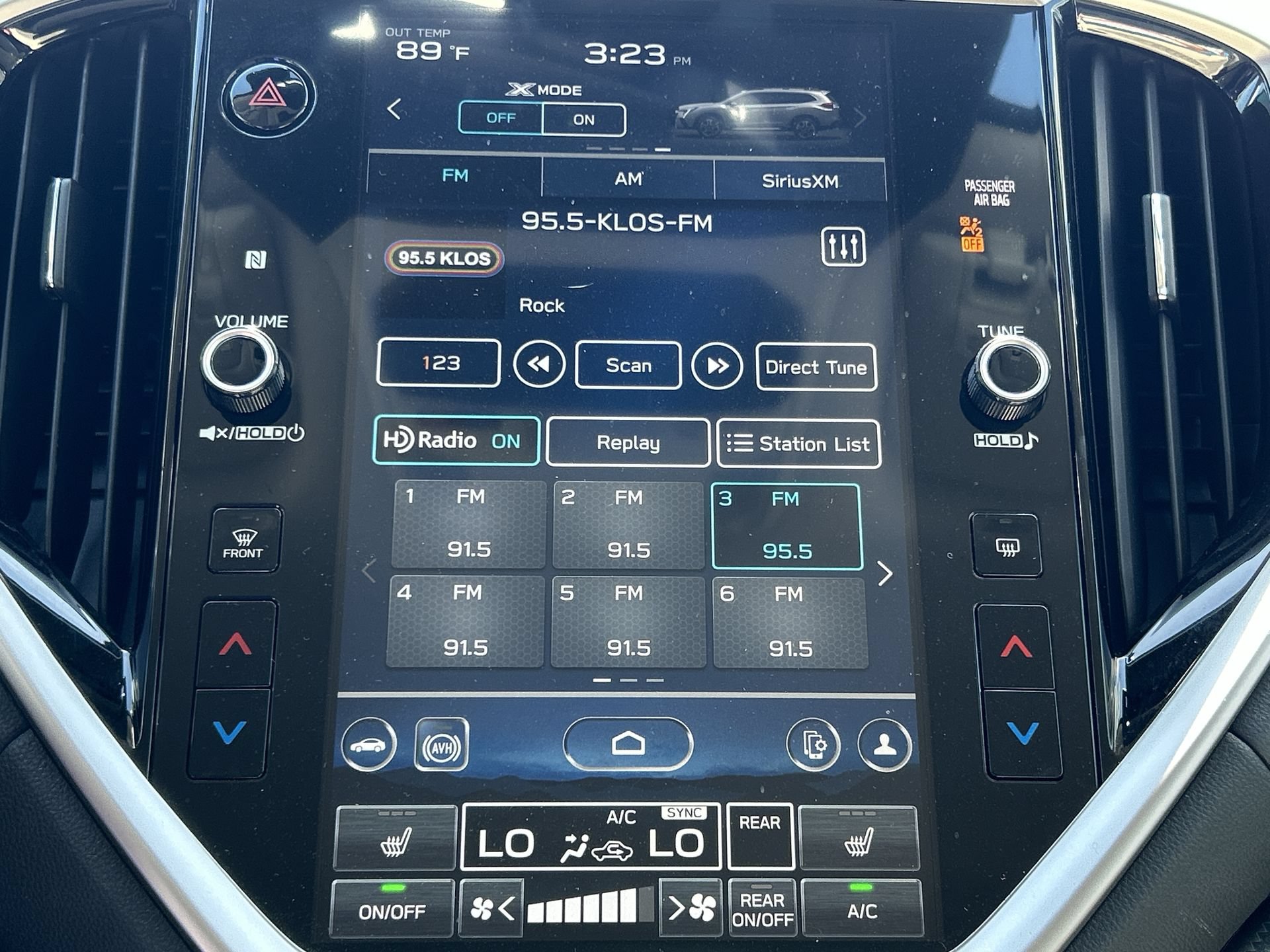 Used 2023 Subaru Ascent Premium w/ Convenience Package AWD/4WD image 12