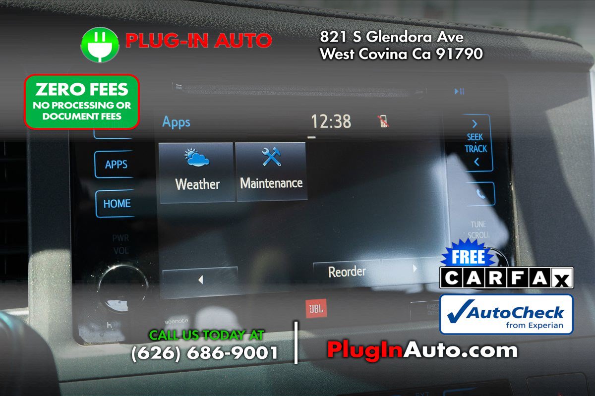 Used 2015 Toyota Sienna Limited FWD image 33