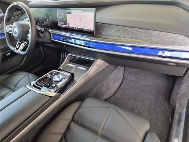 Used 2024 BMW 740i RWD image 23