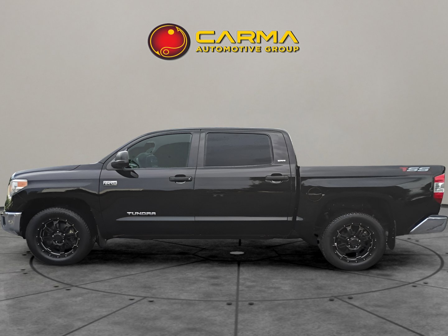 Used 2015 Toyota Tundra SR5 image 2