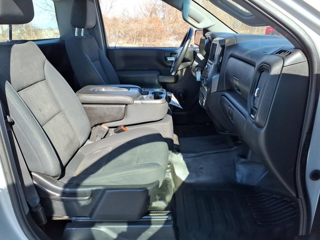 Used 2019 Chevrolet Silverado 1500 W/T w/ WT Appearance Package RWD image 8