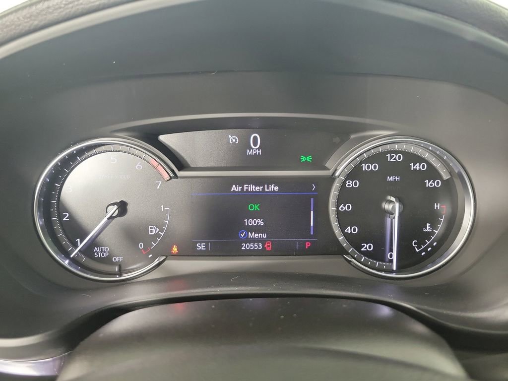 Certified 2023 Cadillac XT4 Luxury w/ Cold Weather Package image 24