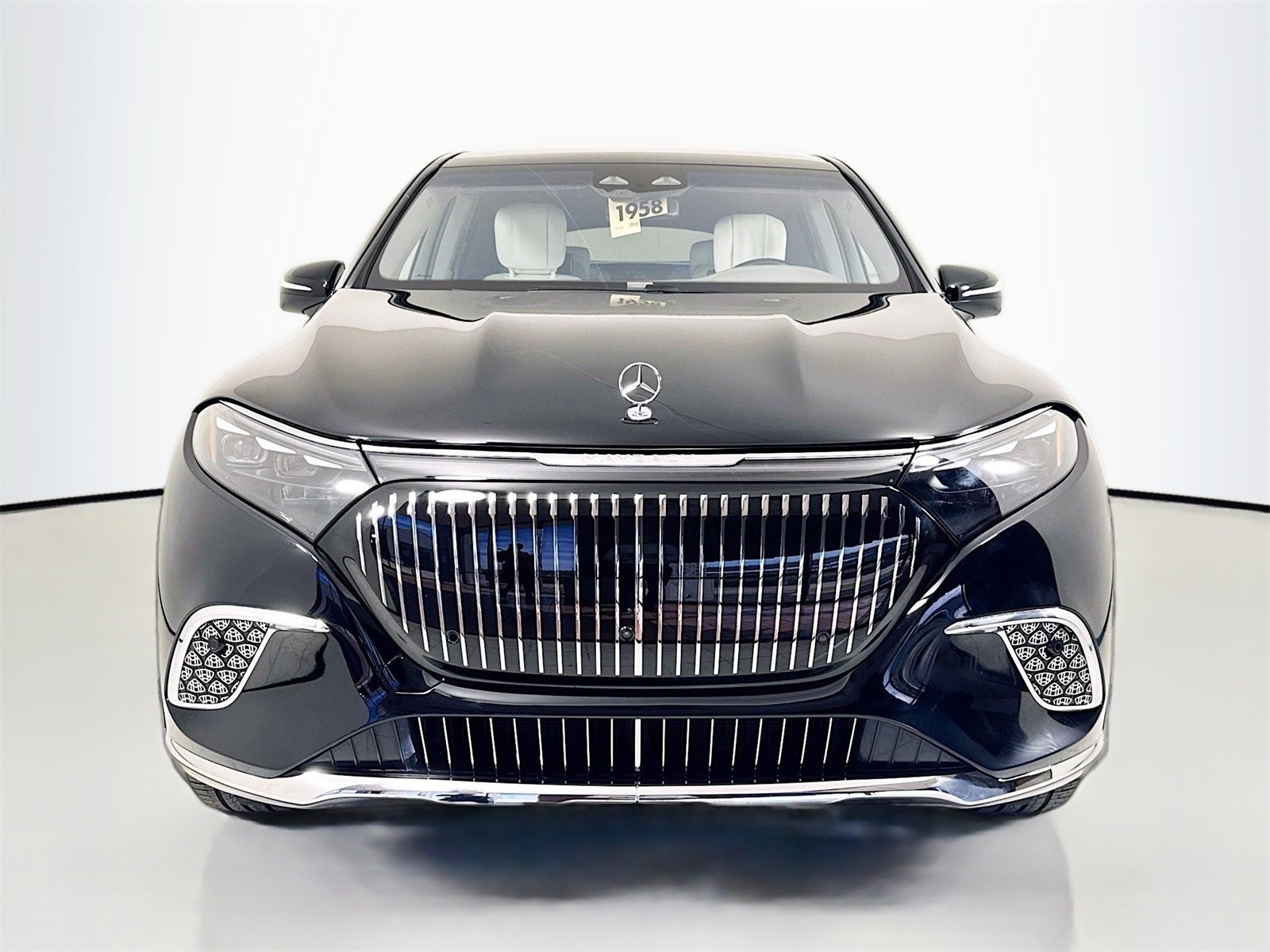 Used 2024 Mercedes-Benz Maybach EQS 680 Maybach EQS 680 image 2