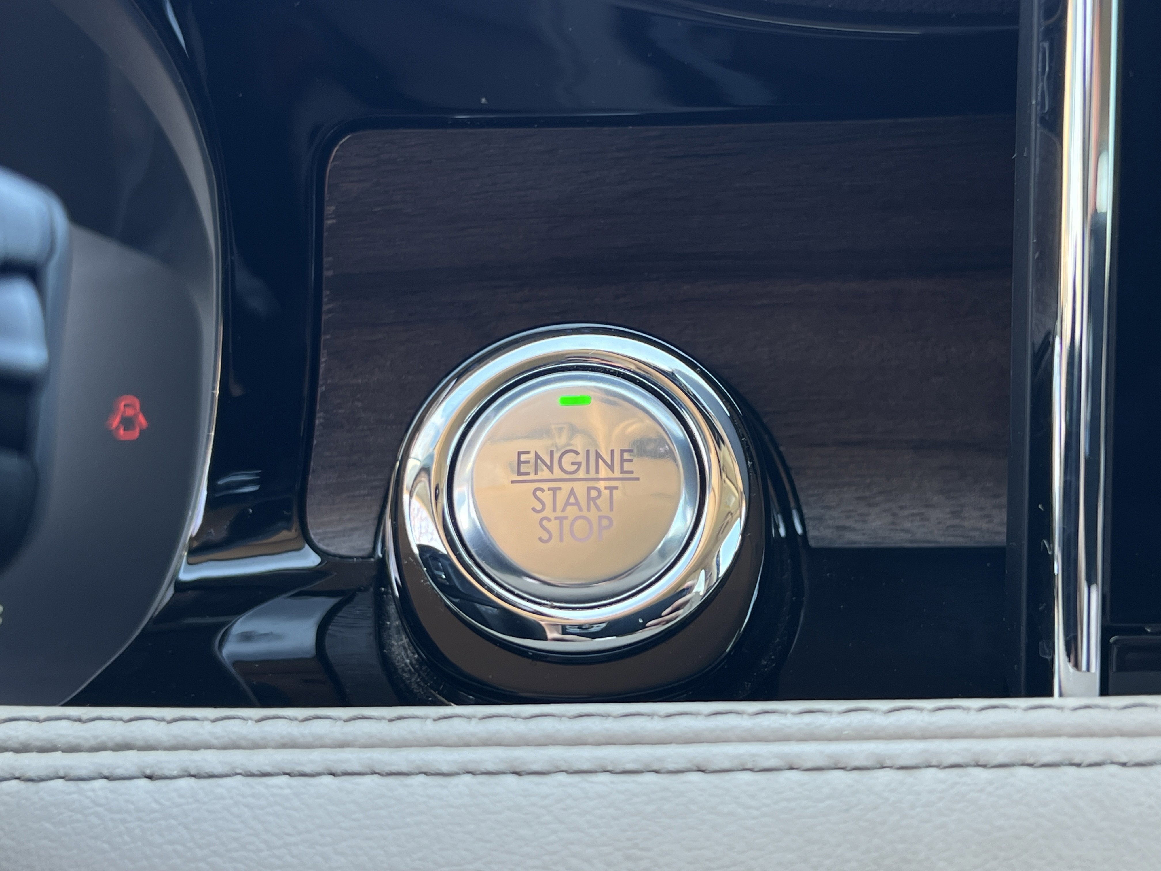 Used 2022 Lincoln Corsair Reserve w/ Elements Package image 34