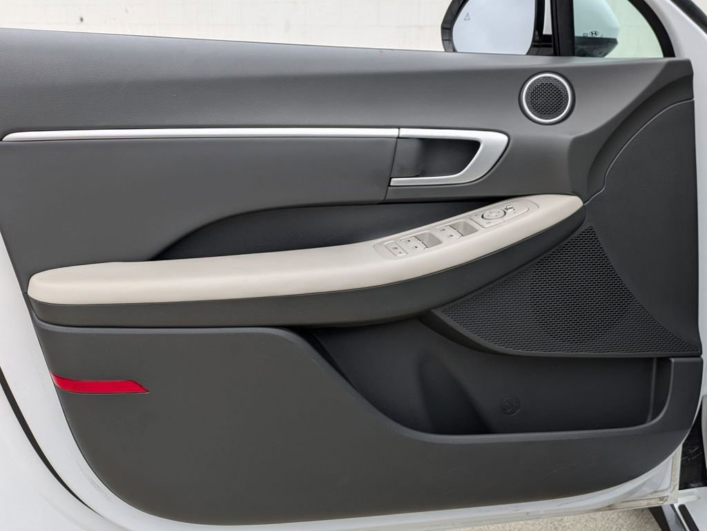 Used 2025 Hyundai Sonata SEL image 11