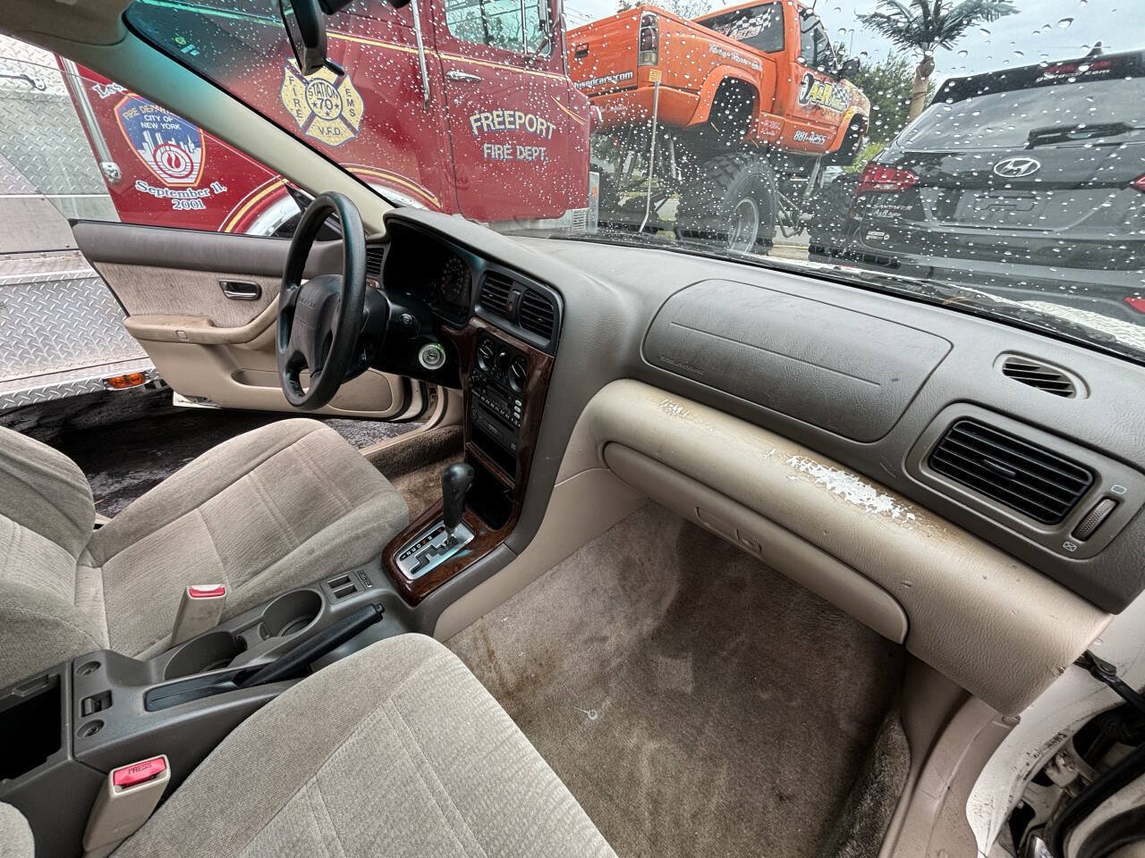 Used 2002 Subaru Outback Wagon AWD/4WD image 17