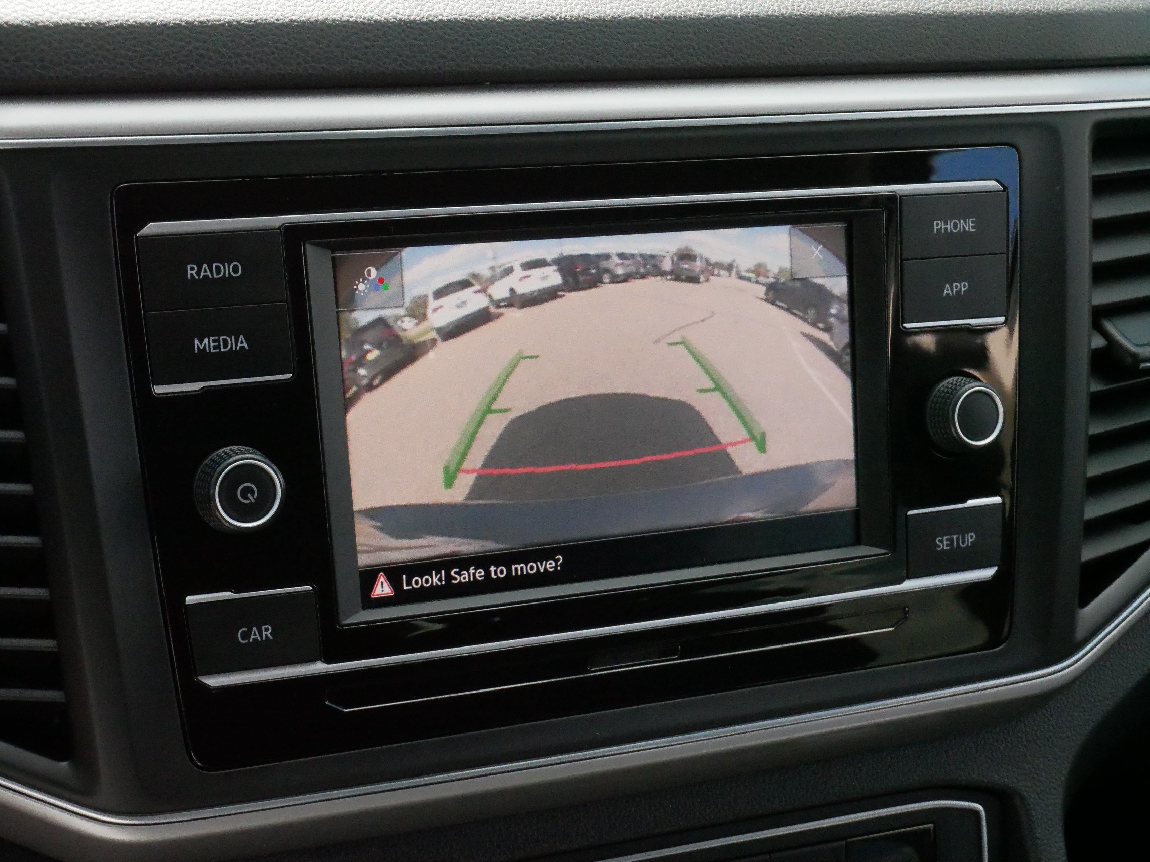 Used 2019 Volkswagen Atlas S w/ Towing Package AWD/4WD image 29