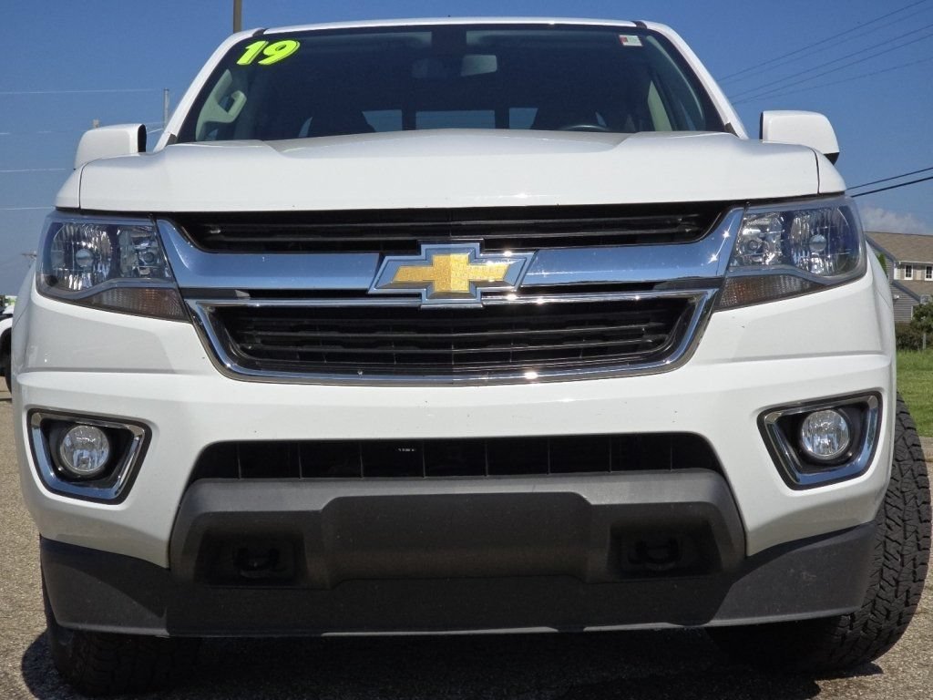 Used 2019 Chevrolet Colorado LT w/ LT Convenience Package AWD/4WD image 14