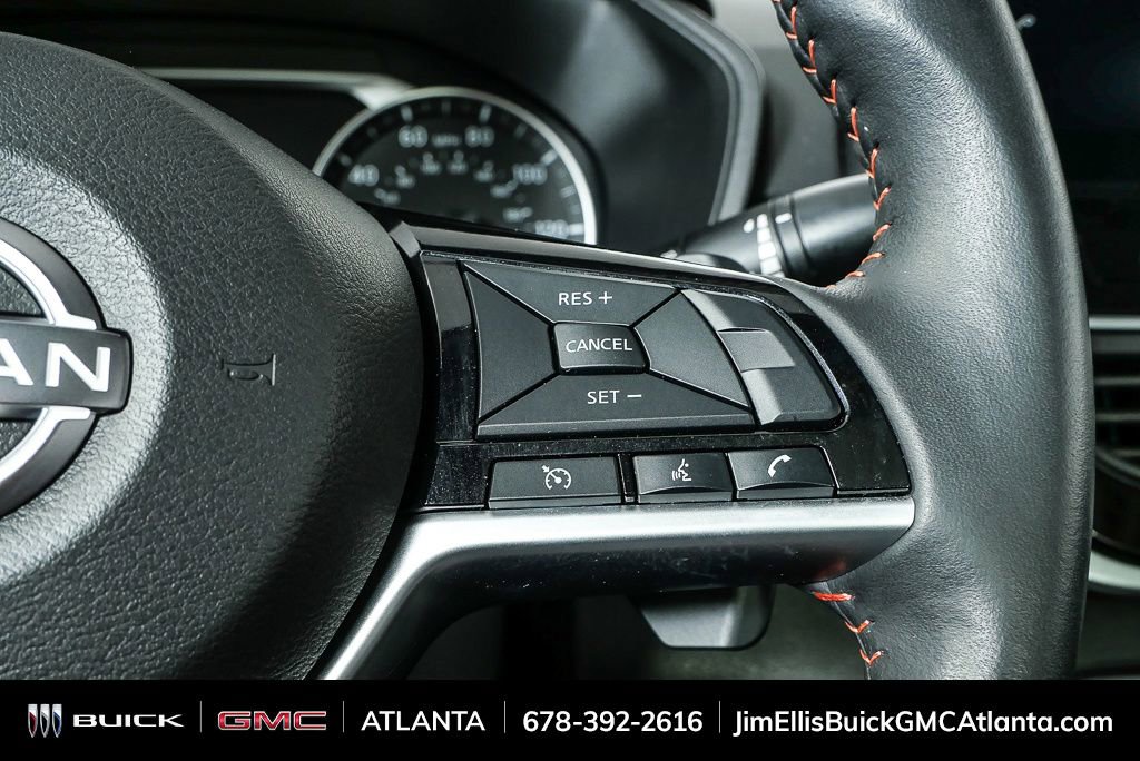 Used 2023 Nissan Altima 2.5 SR w/ SR Premium Package image 12