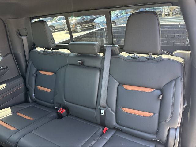 New 2026 GMC Sierra 1500 AT4 w/ AT4 Premium Package AWD/4WD image 16