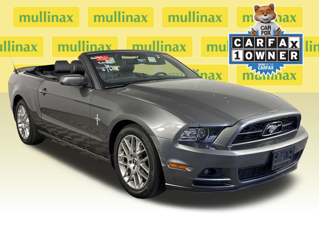 Used 2013 Ford Mustang Premium image 34