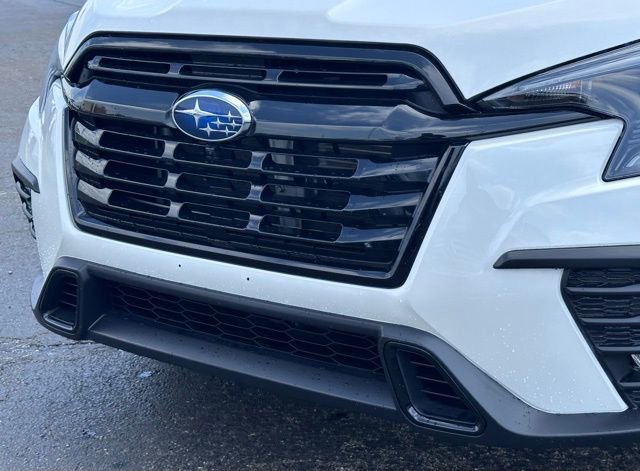 Used 2023 Subaru Ascent Onyx Edition Limited image 4
