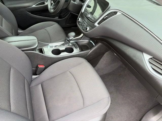 Used 2023 Chevrolet Malibu LT FWD image 39
