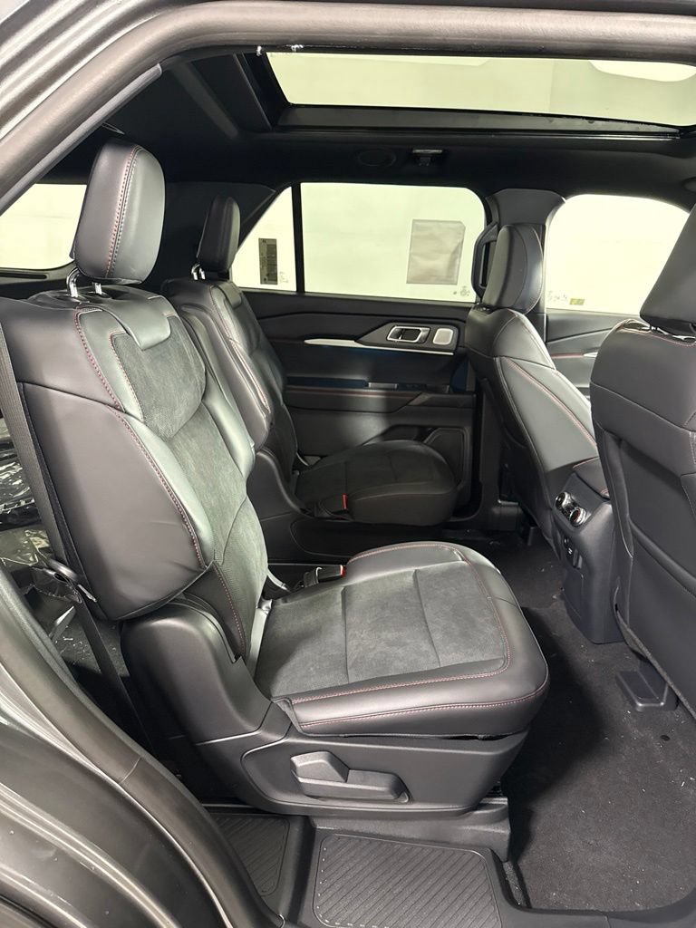 New 2026 Ford Explorer ST w/ Sun And Sound Package AWD/4WD image 17