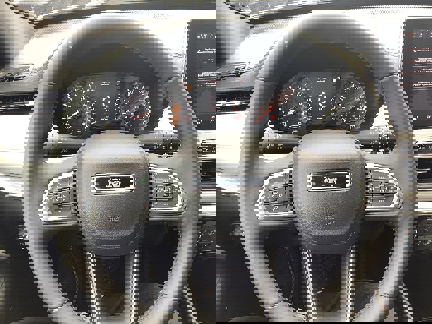 Used 2023 Jeep Compass Limited image 12