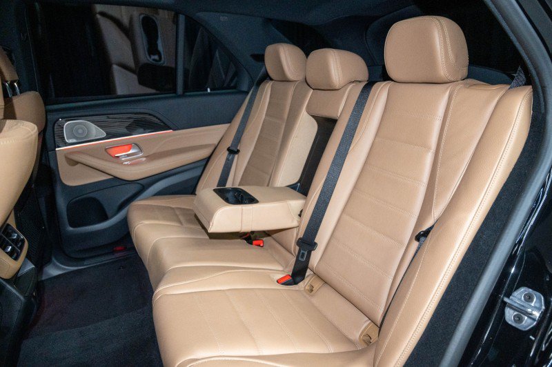 New 2026 Mercedes-Benz GLE 580 4MATIC image 14