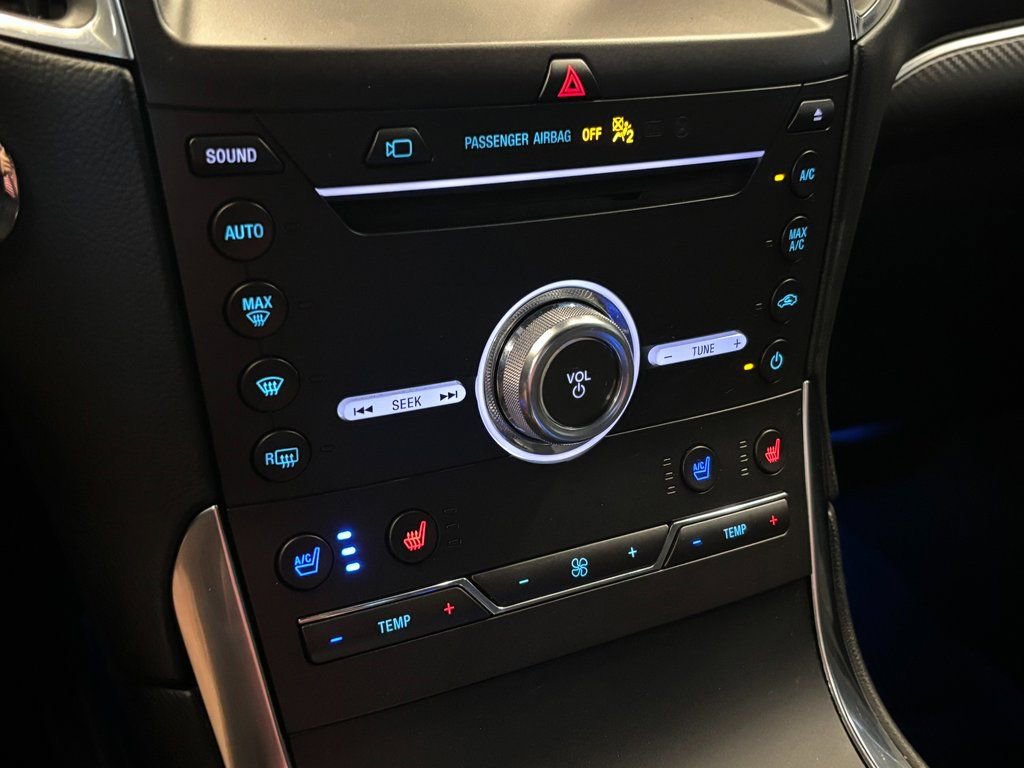 Used 2019 Ford Edge ST w/ Equipment Group 401A AWD/4WD image 15