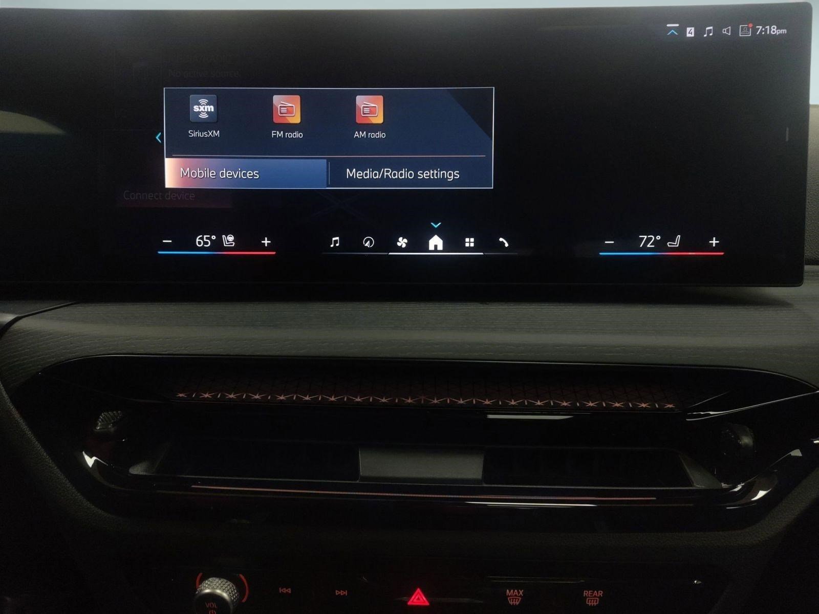 New 2026 BMW 330i xDrive Sedan w/ Premium Package image 21