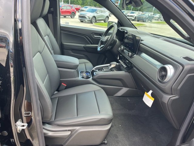 New 2025 Chevrolet Colorado LT w/ LT Convenience Package image 16