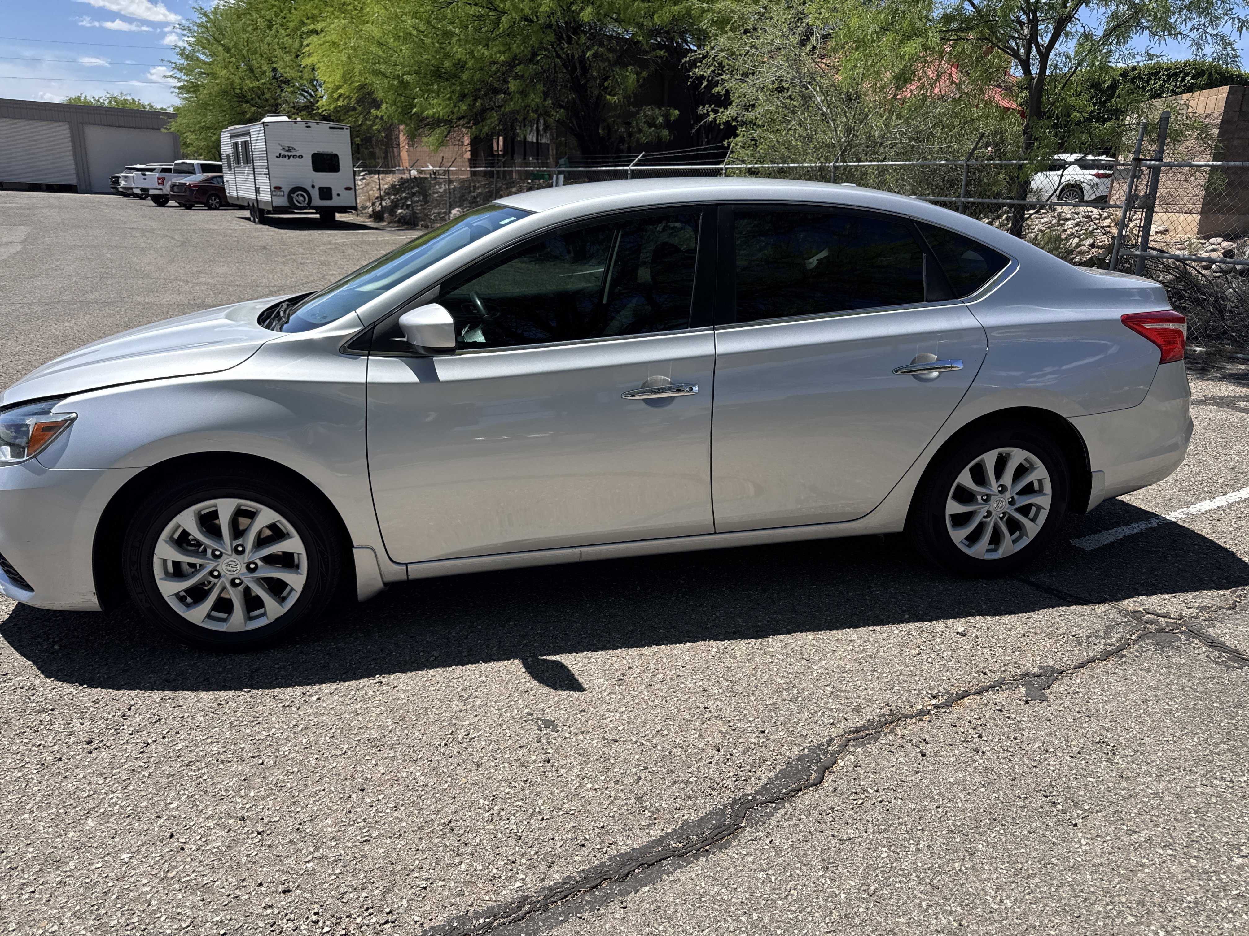 Used 2019 Nissan Sentra SV FWD image 4