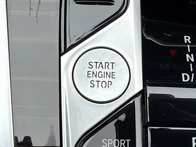 Used 2024 BMW X6 xDrive40i image 37