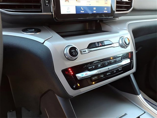 Used 2023 Ford Explorer XLT w/ Equipment Group 202A image 17