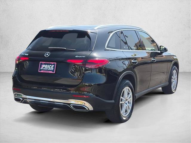 Used 2023 Mercedes-Benz GLC 300 4MATIC image 5