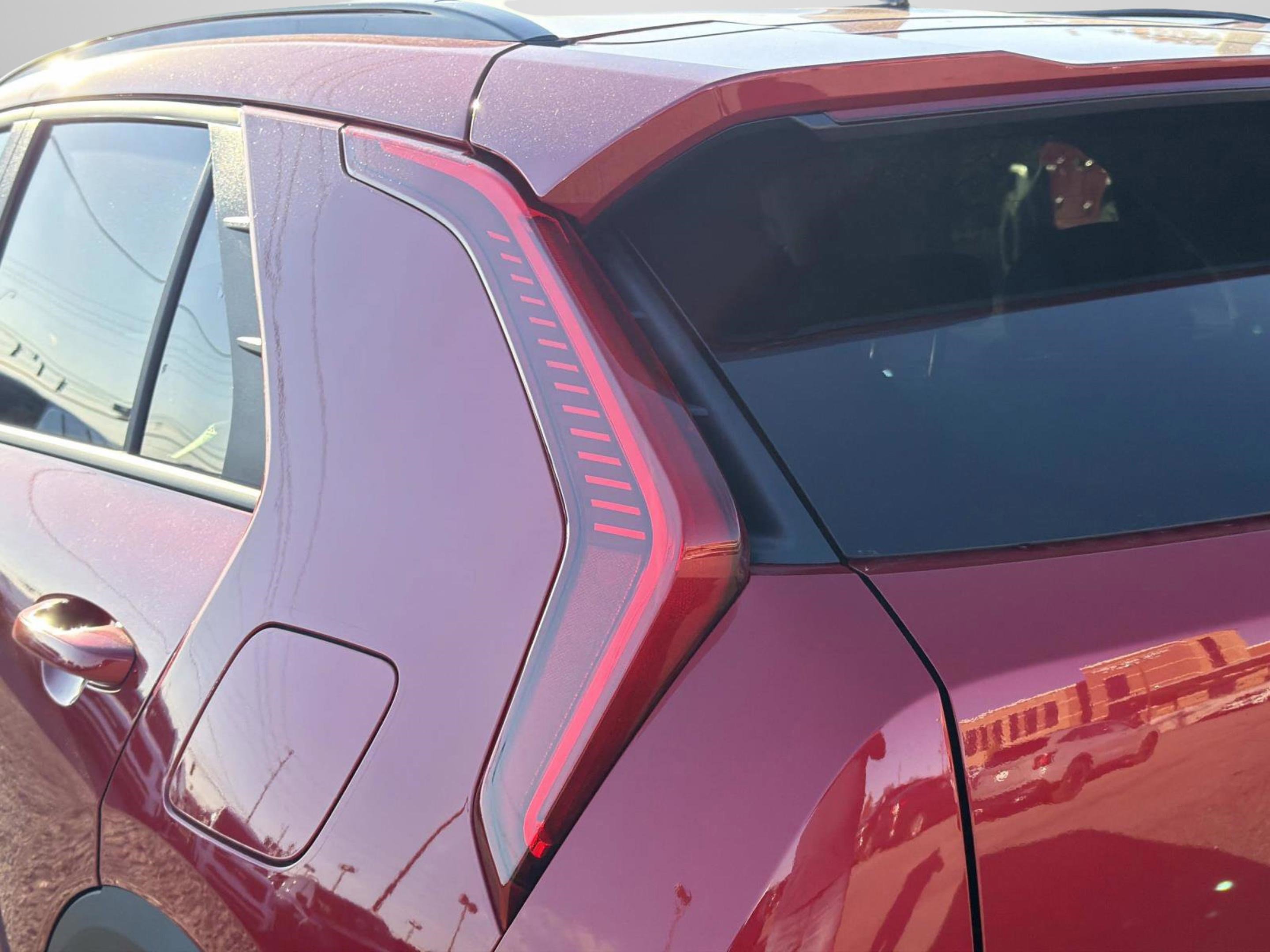 New 2026 Kia Niro EX FWD image 28