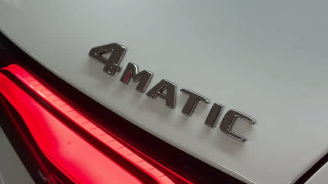 Used 2026 Mercedes-Benz GLC 300 4MATIC image 10