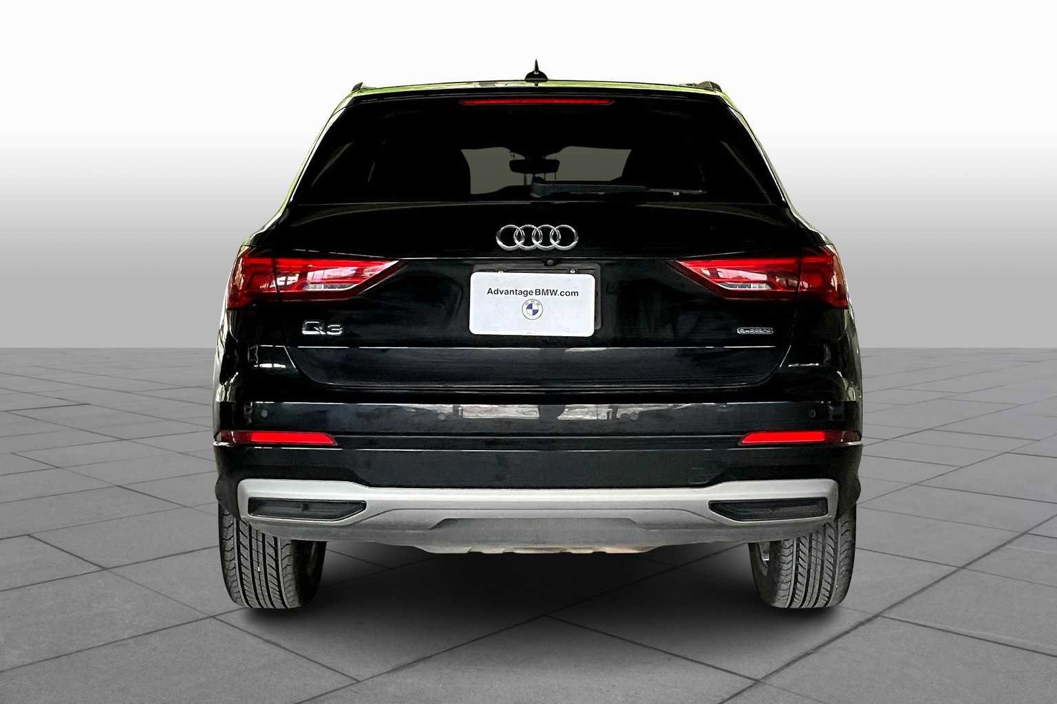 Used 2022 Audi Q3 2.0T Premium AWD/4WD image 4
