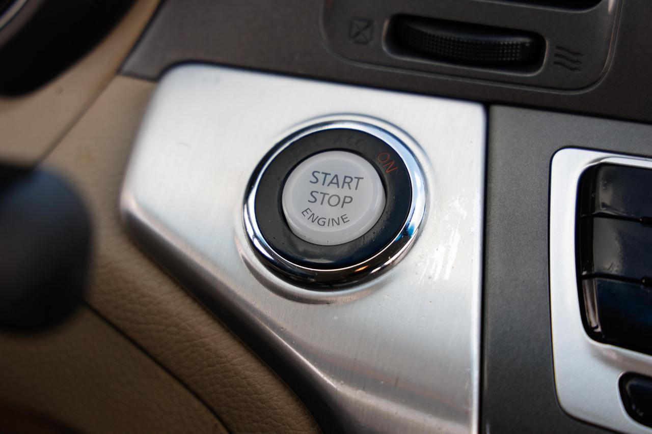 Used 2014 Nissan Murano SV image 28