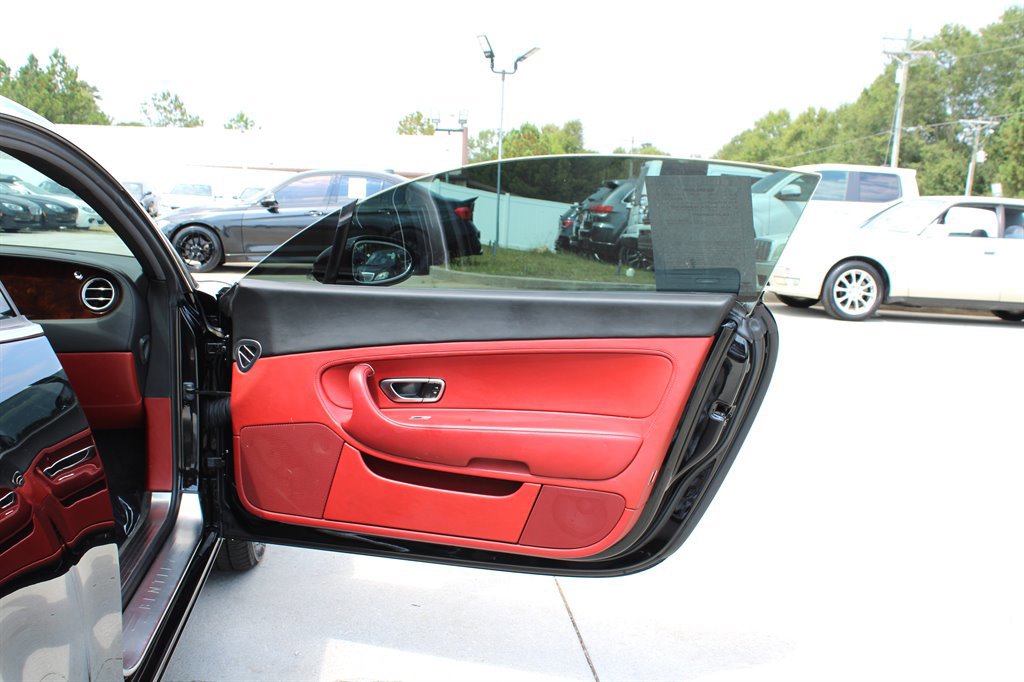 Used 2006 Bentley Continental GT image 27