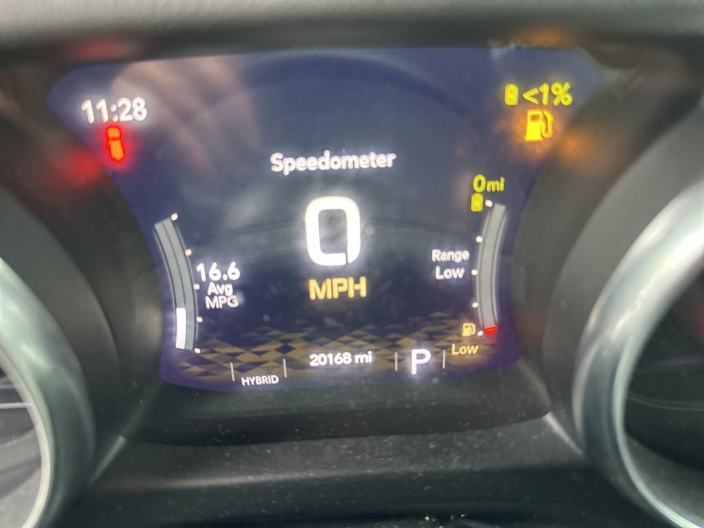 Used 2023 Jeep Wrangler Unlimited Sahara w/ Cold Weather Group AWD/4WD image 11