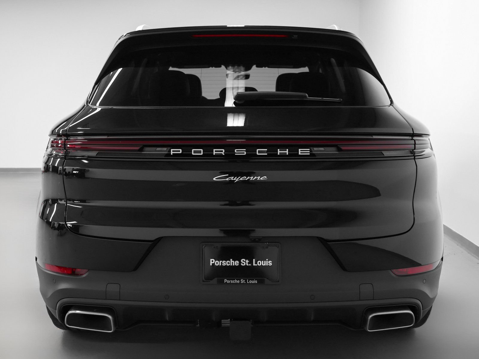 Certified 2026 Porsche Cayenne E-Hybrid AWD/4WD image 11