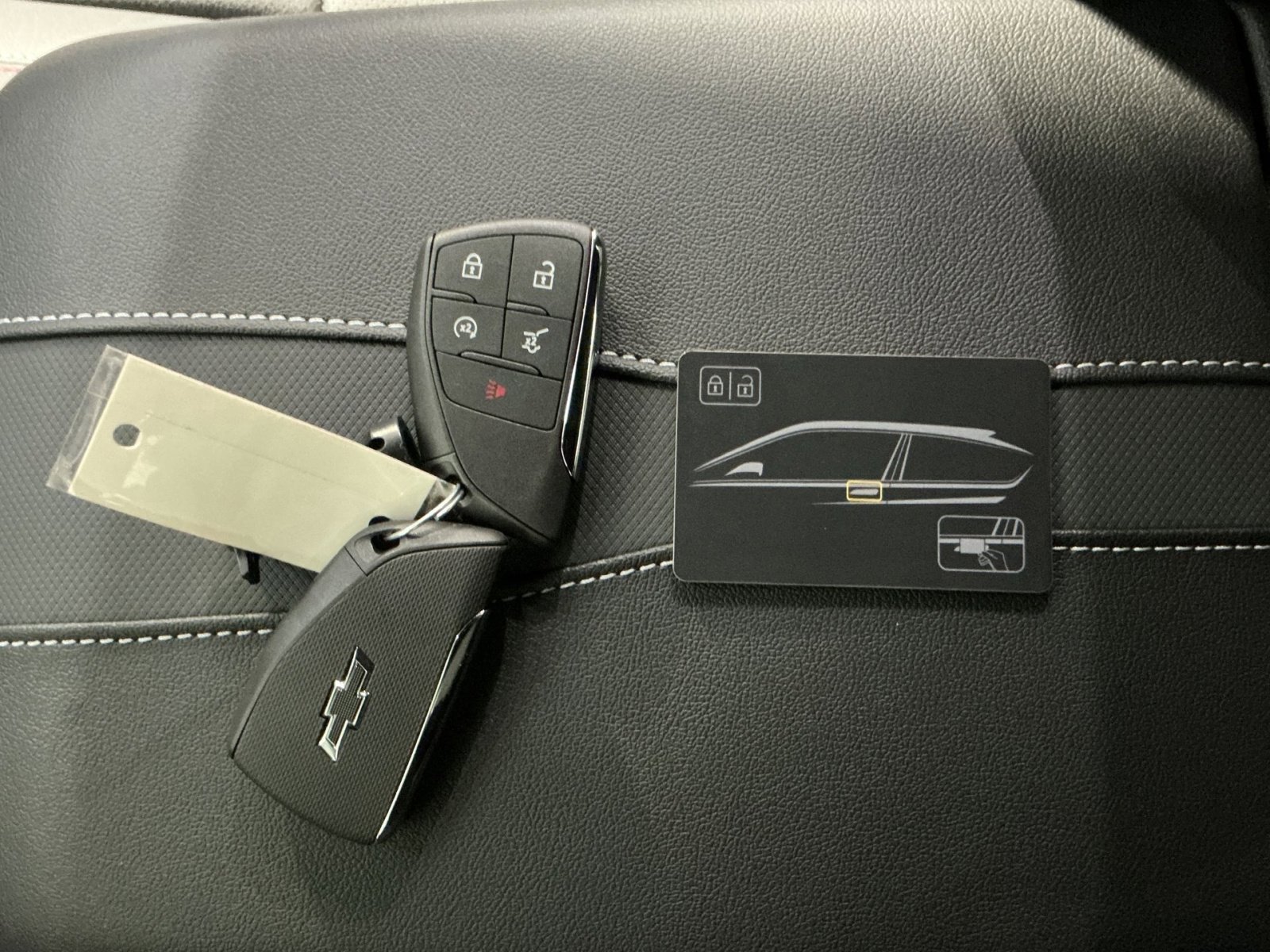New 2026 Chevrolet Traverse RS w/ LPO, Floor Liner Package image 31