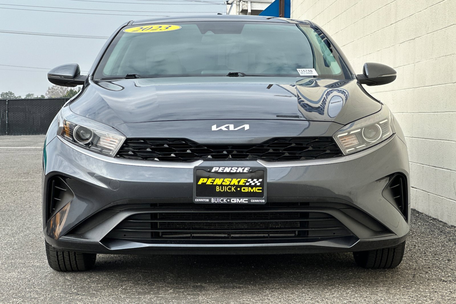 Used 2023 Kia Forte LXS w/ LXS Technology Package image 9