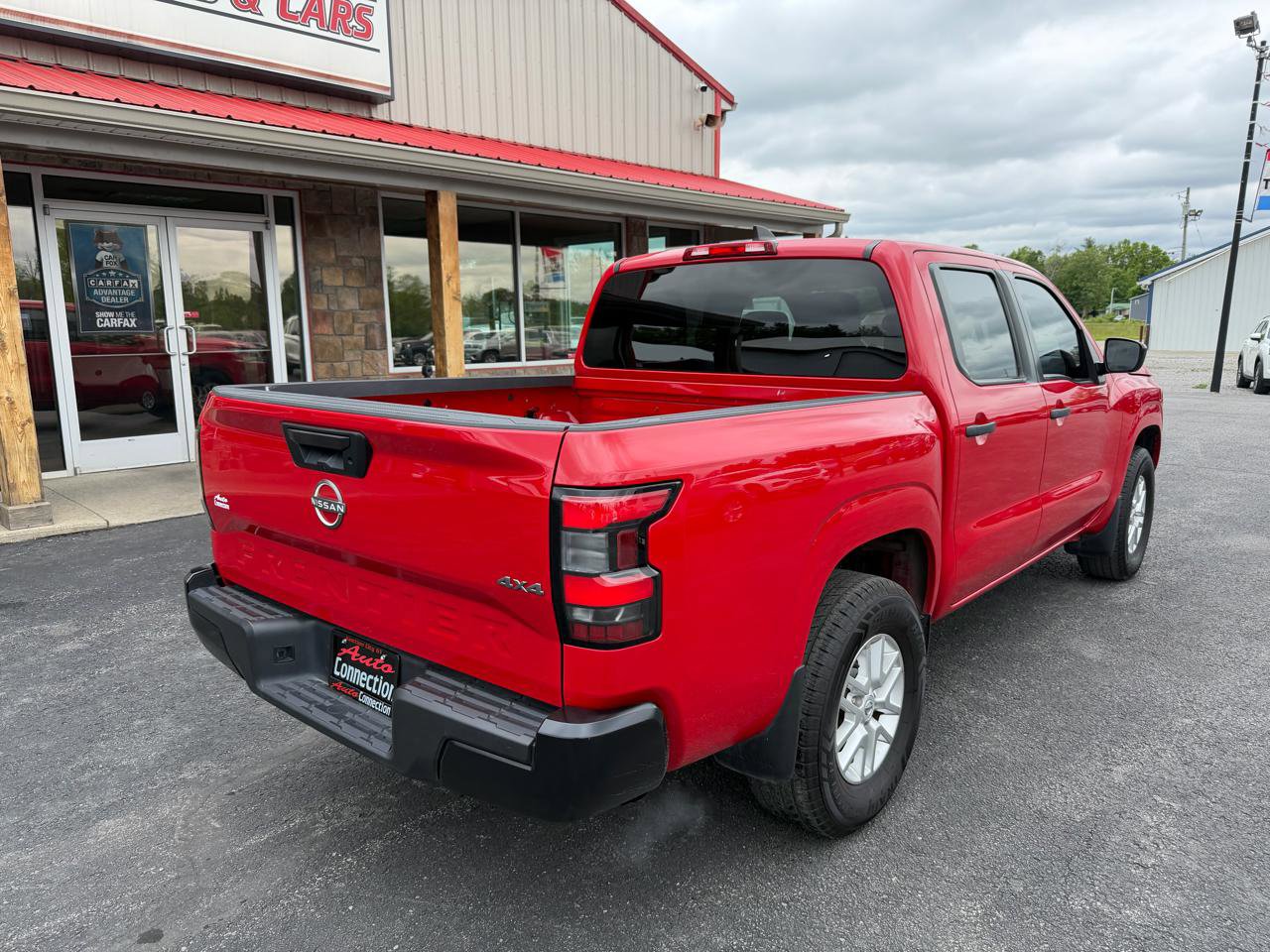 Used 2022 Nissan Frontier S AWD/4WD image 4