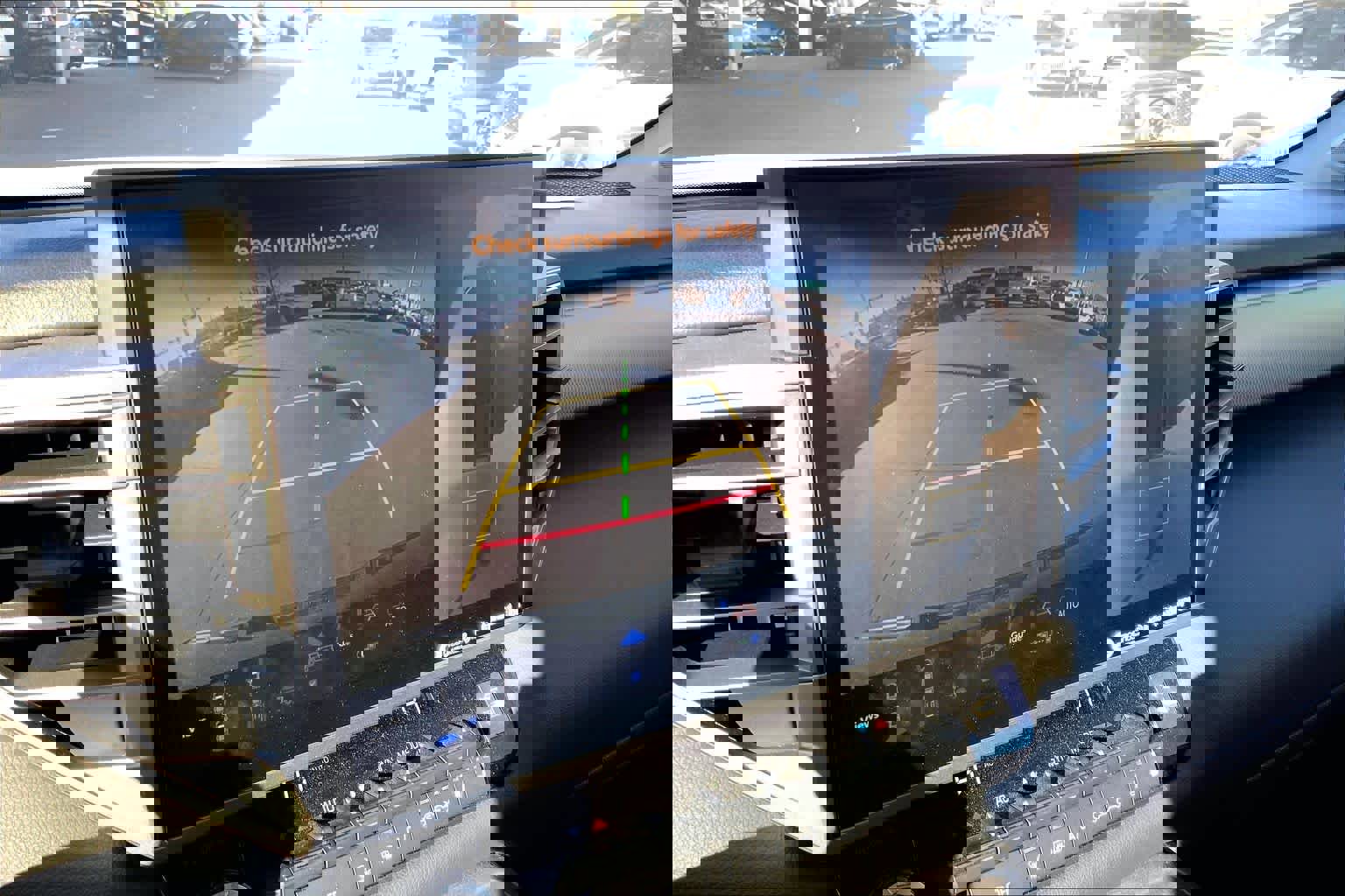 Used 2024 Toyota Tundra Limited image 24