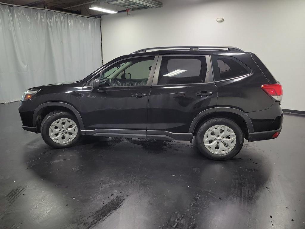 Used 2021 Subaru Forester AWD/4WD image 5