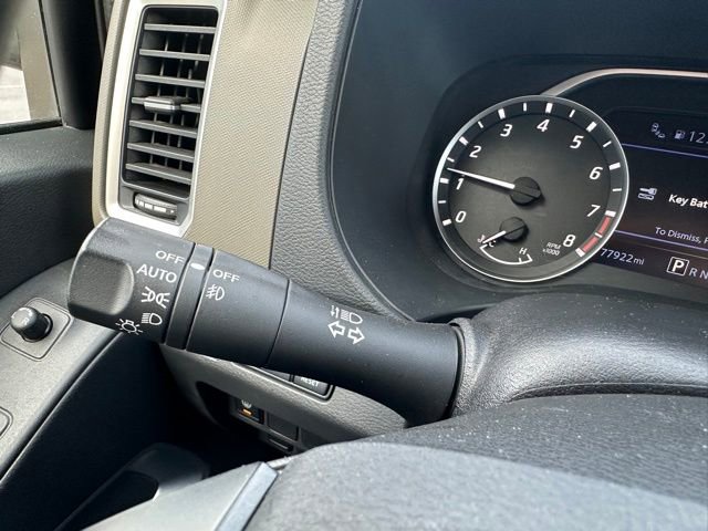 Used 2022 Nissan Frontier SV image 13