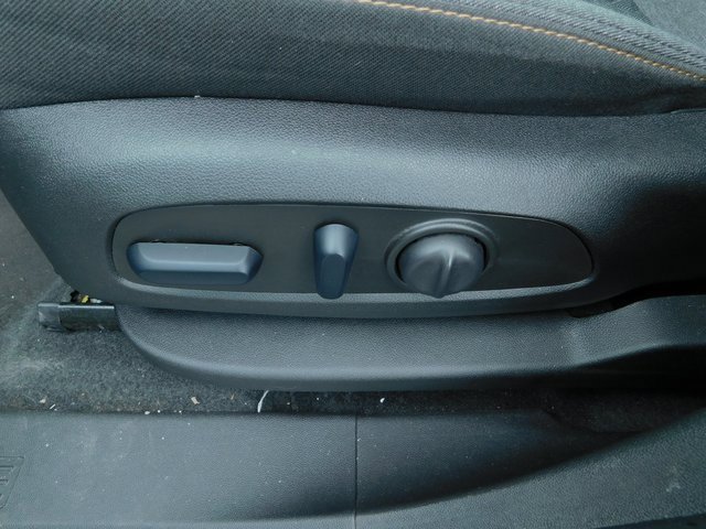 Used 2024 Chevrolet Equinox LT image 23