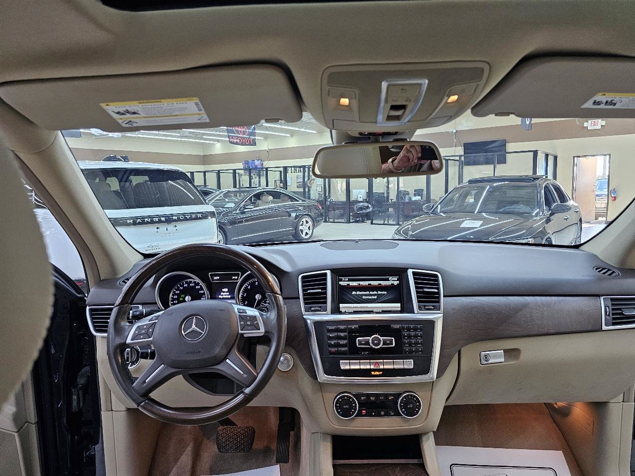 Used 2015 Mercedes-Benz ML 350 2WD w/ Premium 1 Package image 28